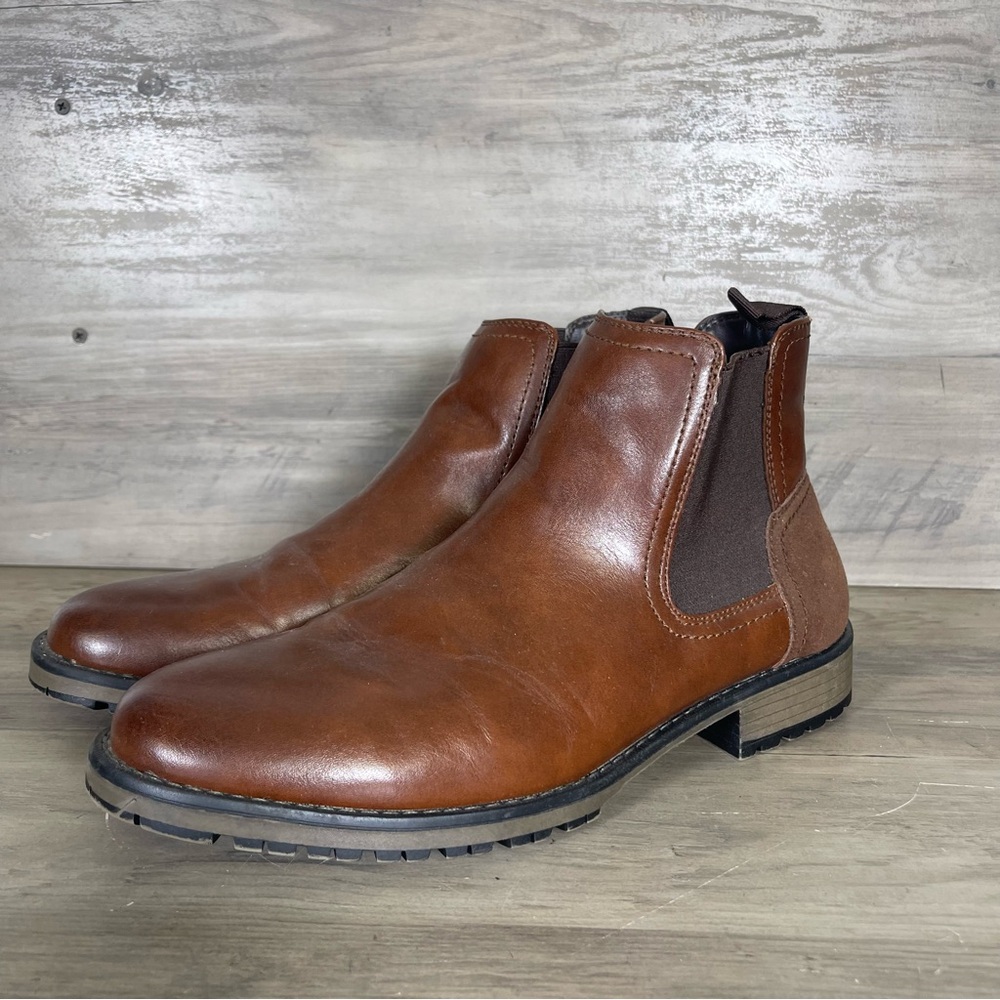 ASOS Design Mens 9 Brown Tan Leather Pull On Chelsea Boots Round Toe Lightweight